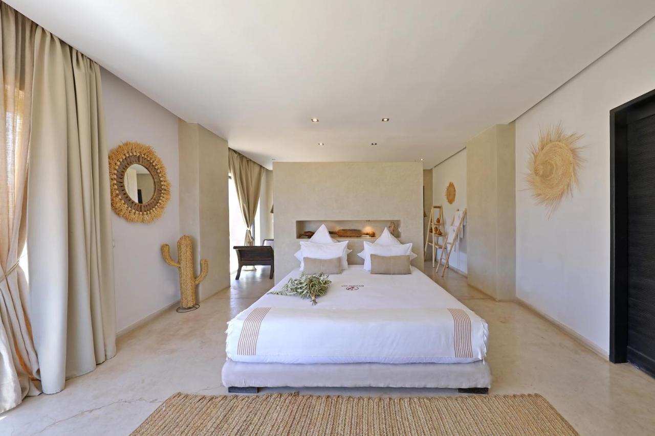 Dar Noujoum Hotel Ait Bou Zguia Ngoại thất bức ảnh