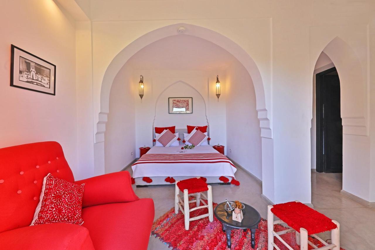 Dar Noujoum Hotel Ait Bou Zguia Ngoại thất bức ảnh