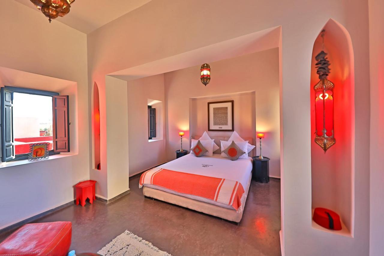 Dar Noujoum Hotel Ait Bou Zguia Ngoại thất bức ảnh